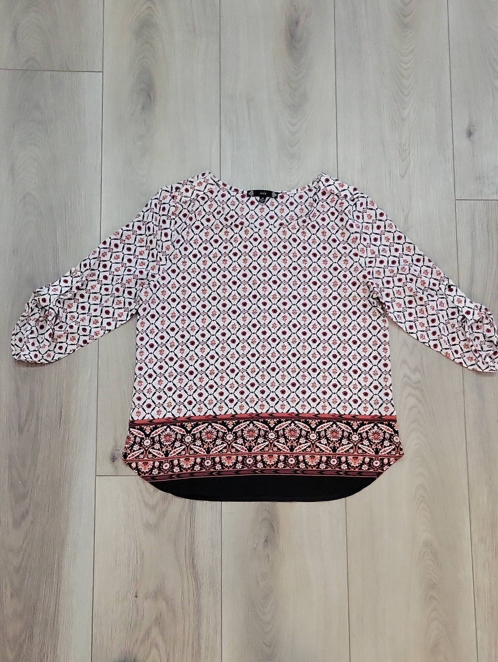 iris Pink and White Geometric Print Blouse with Border Hem